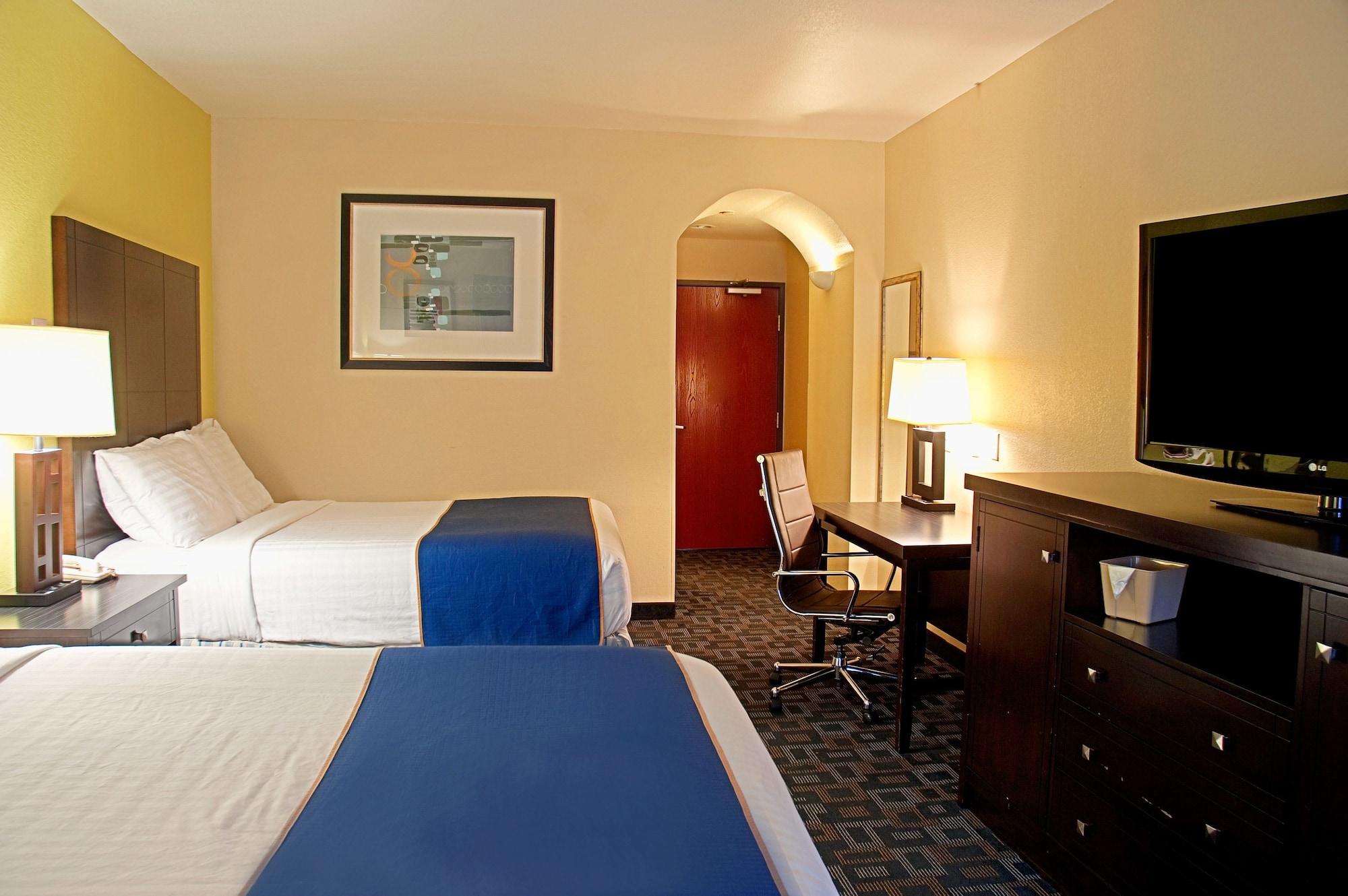 ซูเปอร์ 8 บาย วินด์แฮม เออร์วิง/ดีเอฟดับเบิลยู/แอร์พอร์ต/นอร์ท Hotel ภายนอก รูปภาพ