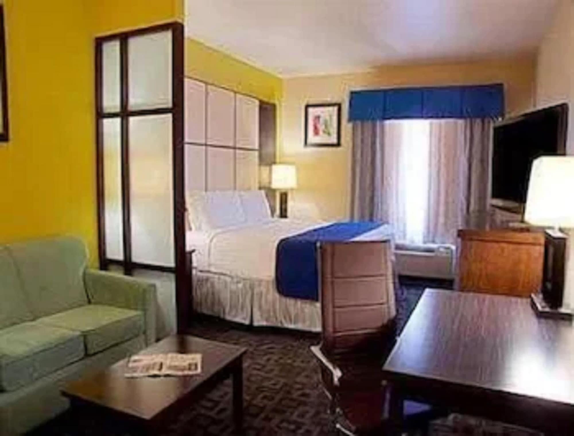 ซูเปอร์ 8 บาย วินด์แฮม เออร์วิง/ดีเอฟดับเบิลยู/แอร์พอร์ต/นอร์ท Hotel ภายนอก รูปภาพ