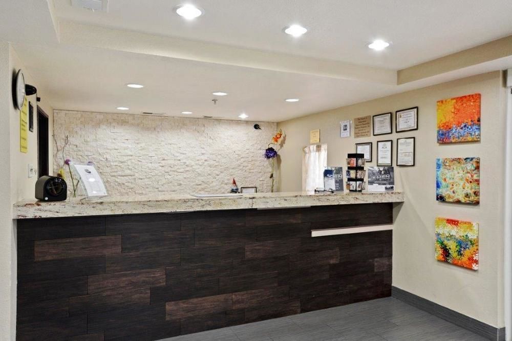 ซูเปอร์ 8 บาย วินด์แฮม เออร์วิง/ดีเอฟดับเบิลยู/แอร์พอร์ต/นอร์ท Hotel ภายนอก รูปภาพ